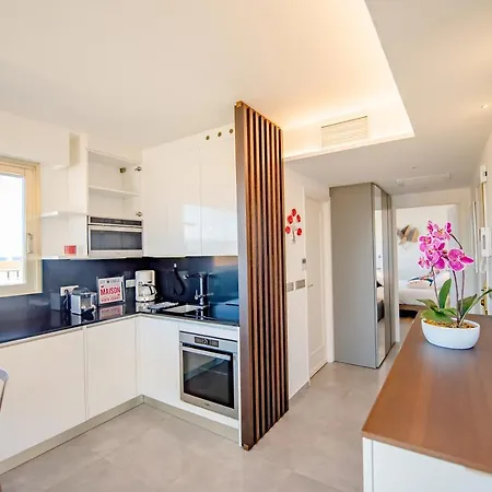 High Standing With Incredible Old And Sea Views Lägenhet Antibes