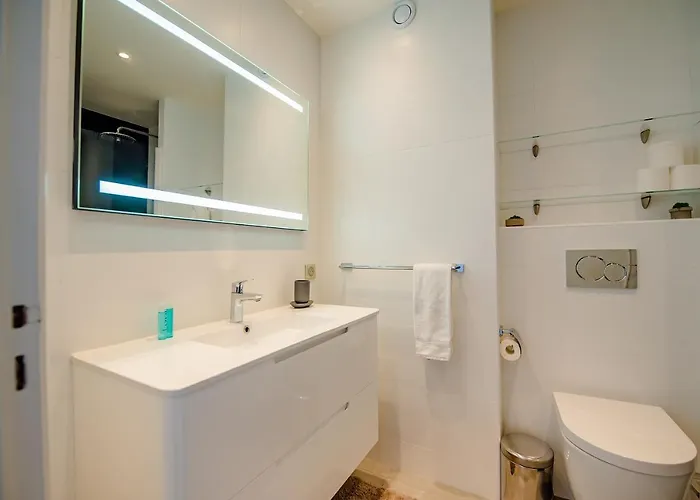 High Standing With Incredible Old And Sea Views *